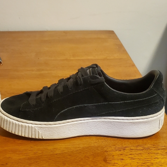 Puma Suede Women's Sneakers - Picture 4 of 10